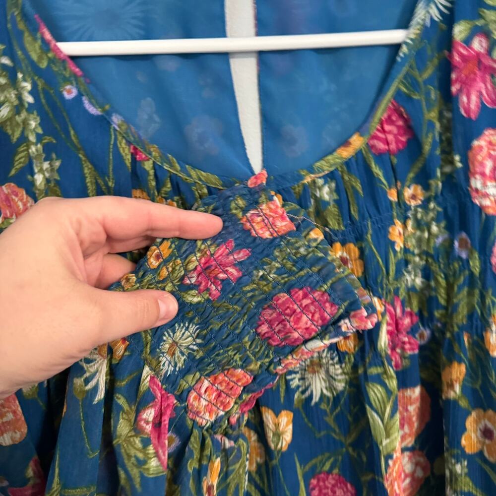 Terra & Sky Blue Floral Smocked Chiffon Top Women's Plus Size 3X / 24W - 26W - Picture 5 of 10